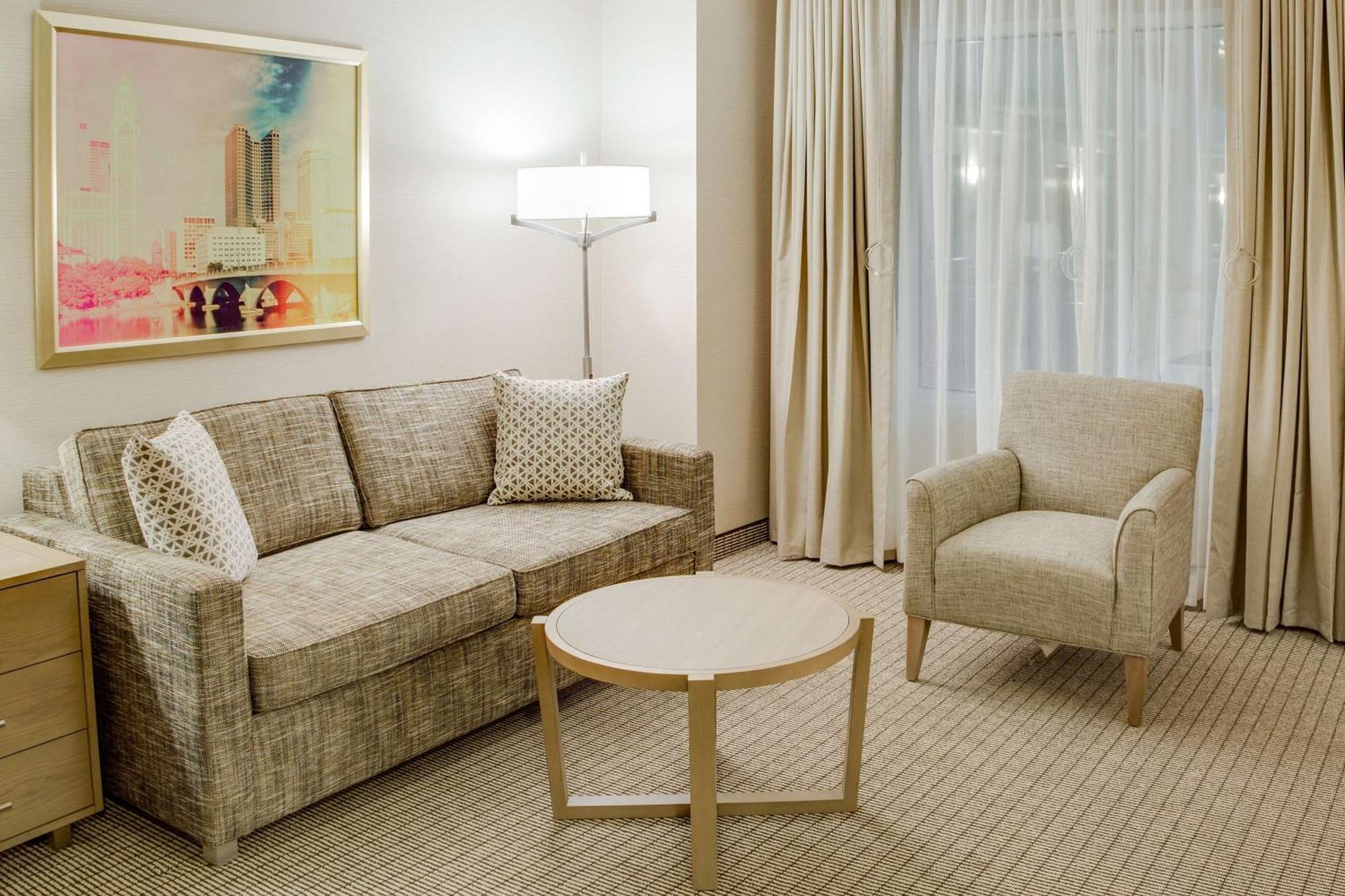 Embassy Suites By Hilton Columbus Dublin Extérieur photo