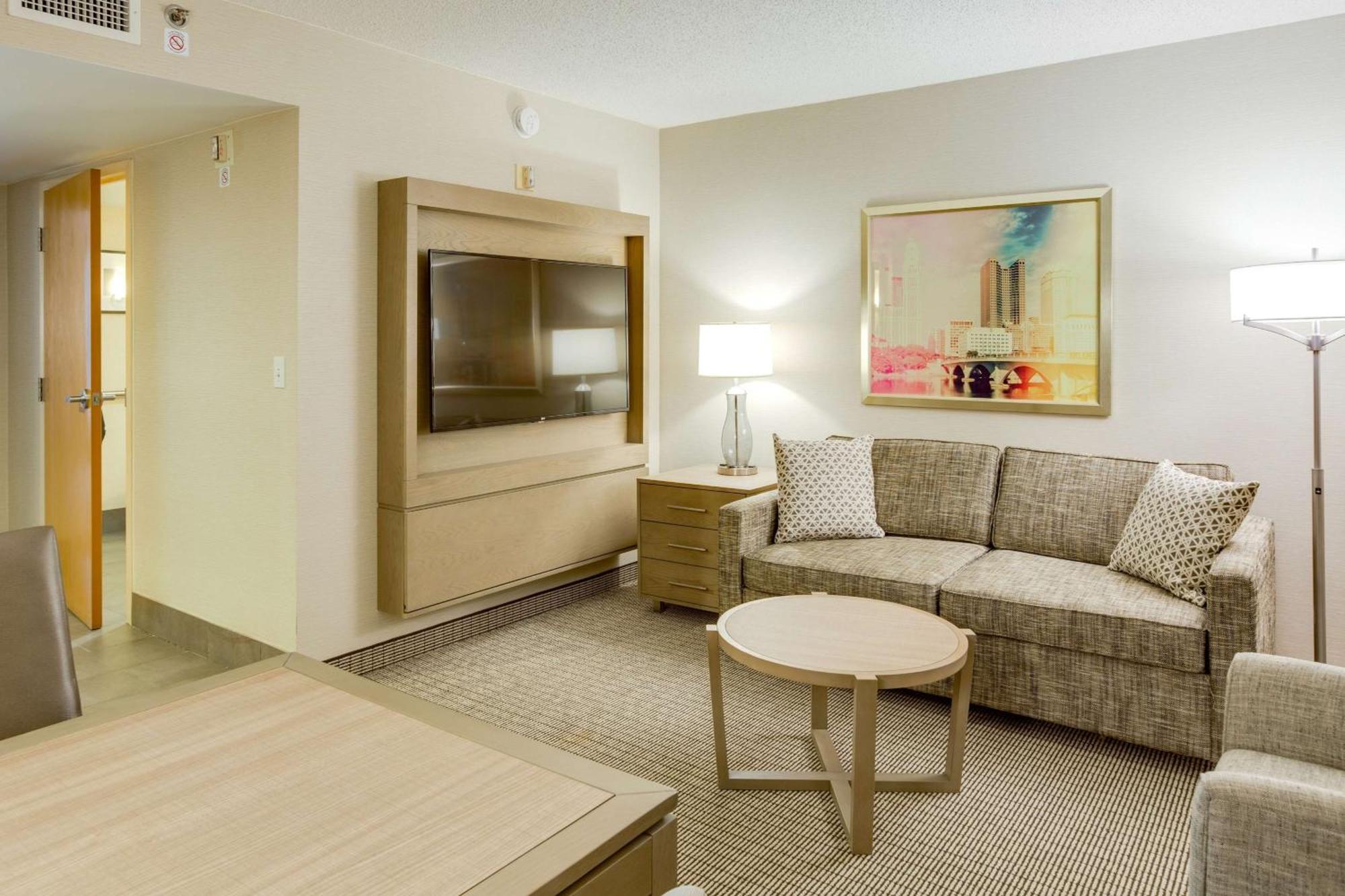 Embassy Suites By Hilton Columbus Dublin Extérieur photo