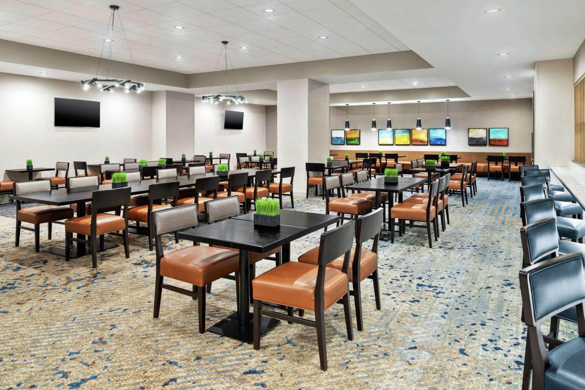 Embassy Suites By Hilton Columbus Dublin Extérieur photo