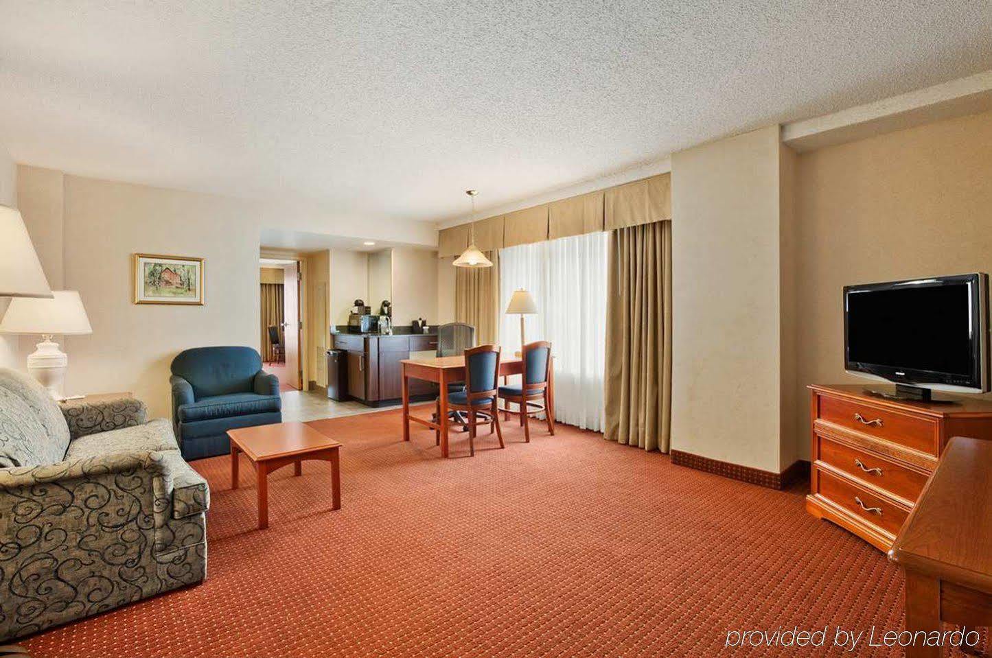 Embassy Suites By Hilton Columbus Dublin Extérieur photo