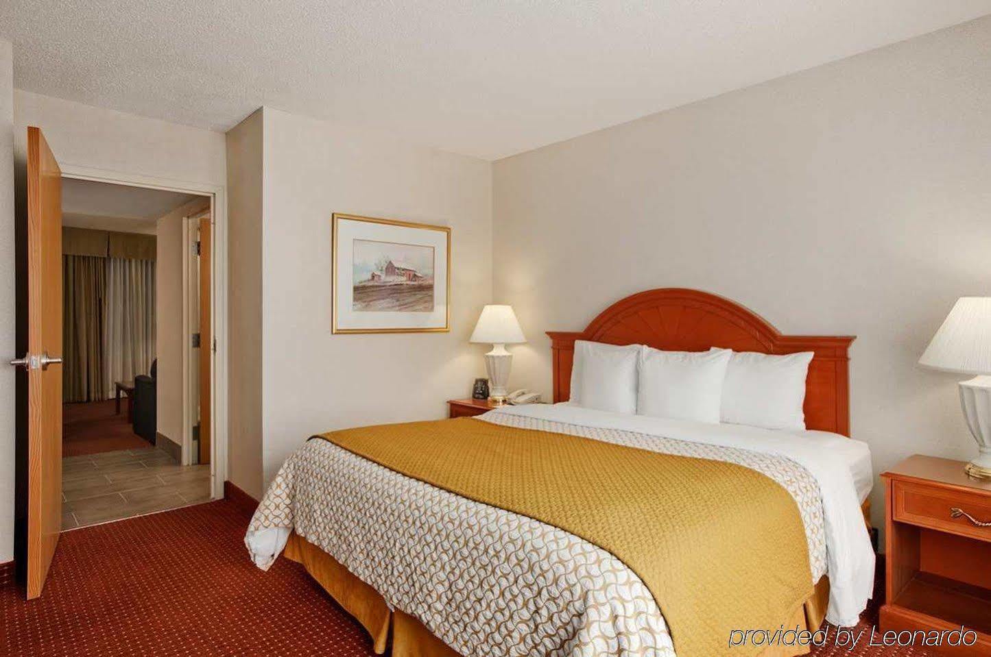 Embassy Suites By Hilton Columbus Dublin Extérieur photo